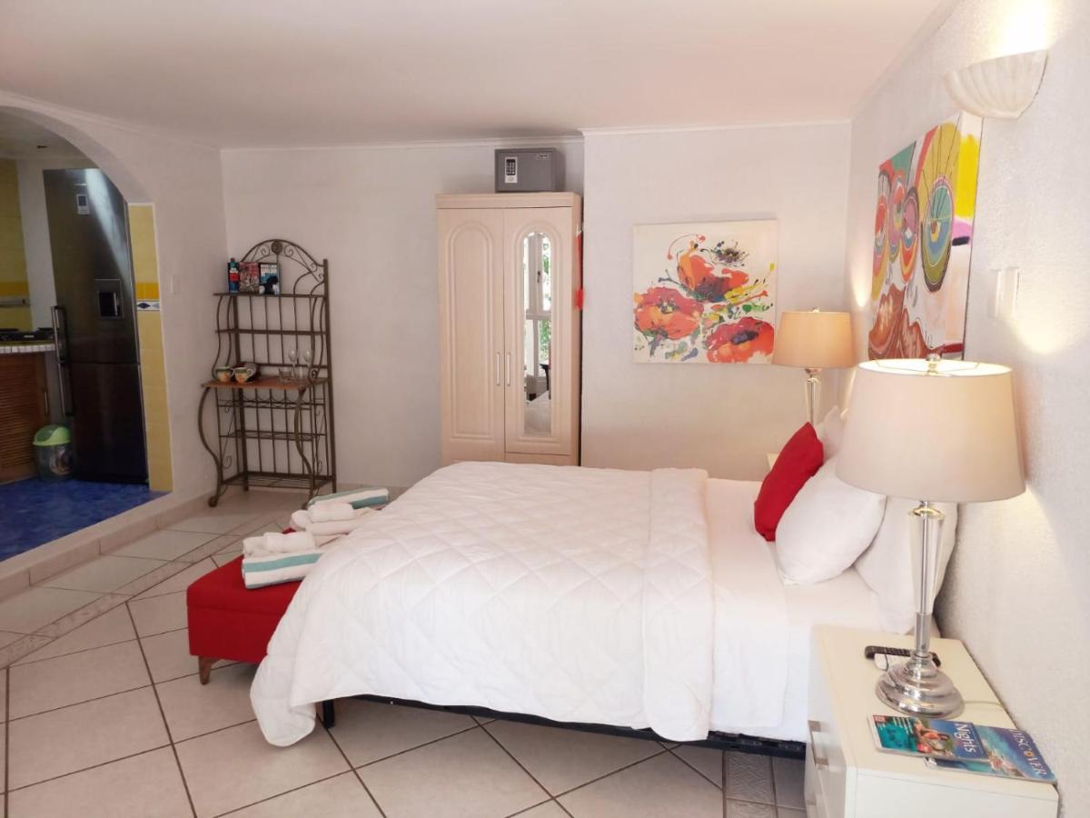 Sunflower Villa Studios Palm Beach Kültér fotó