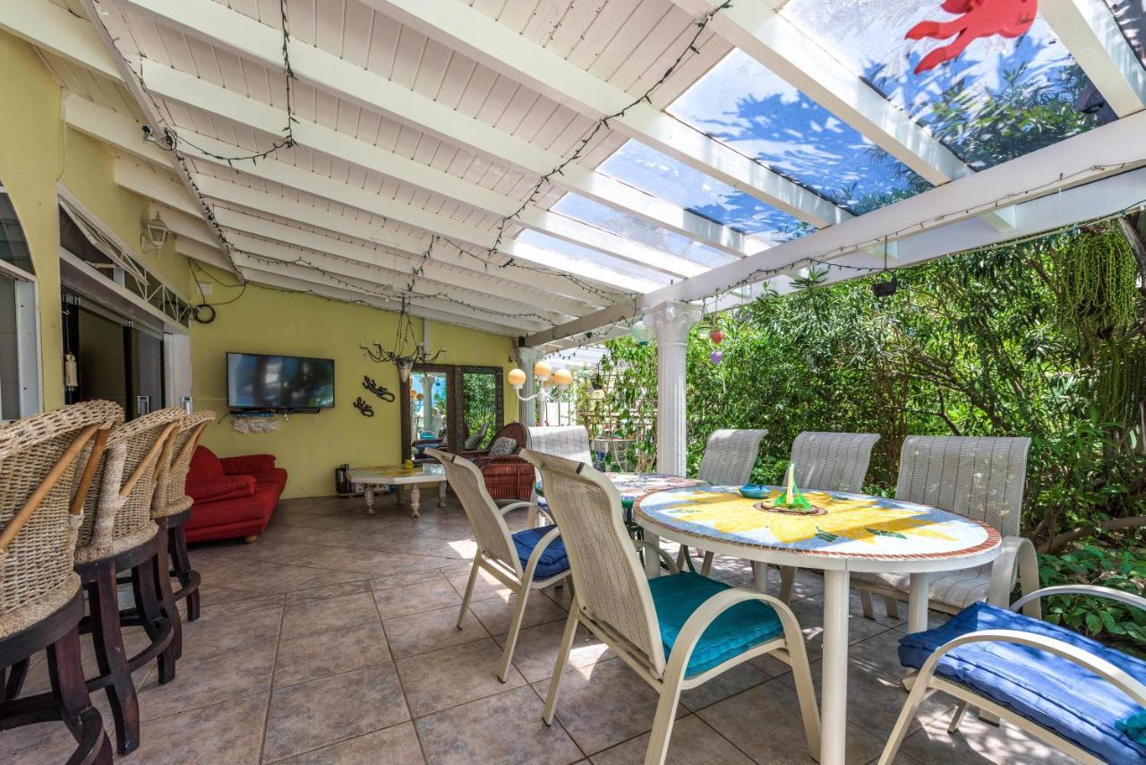 Sunflower Villa Studios Palm Beach Kültér fotó