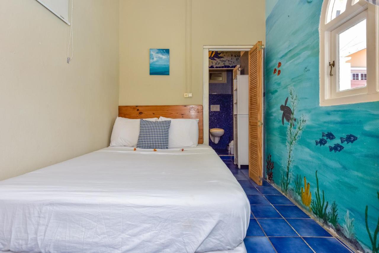Sunflower Villa Studios Palm Beach Kültér fotó