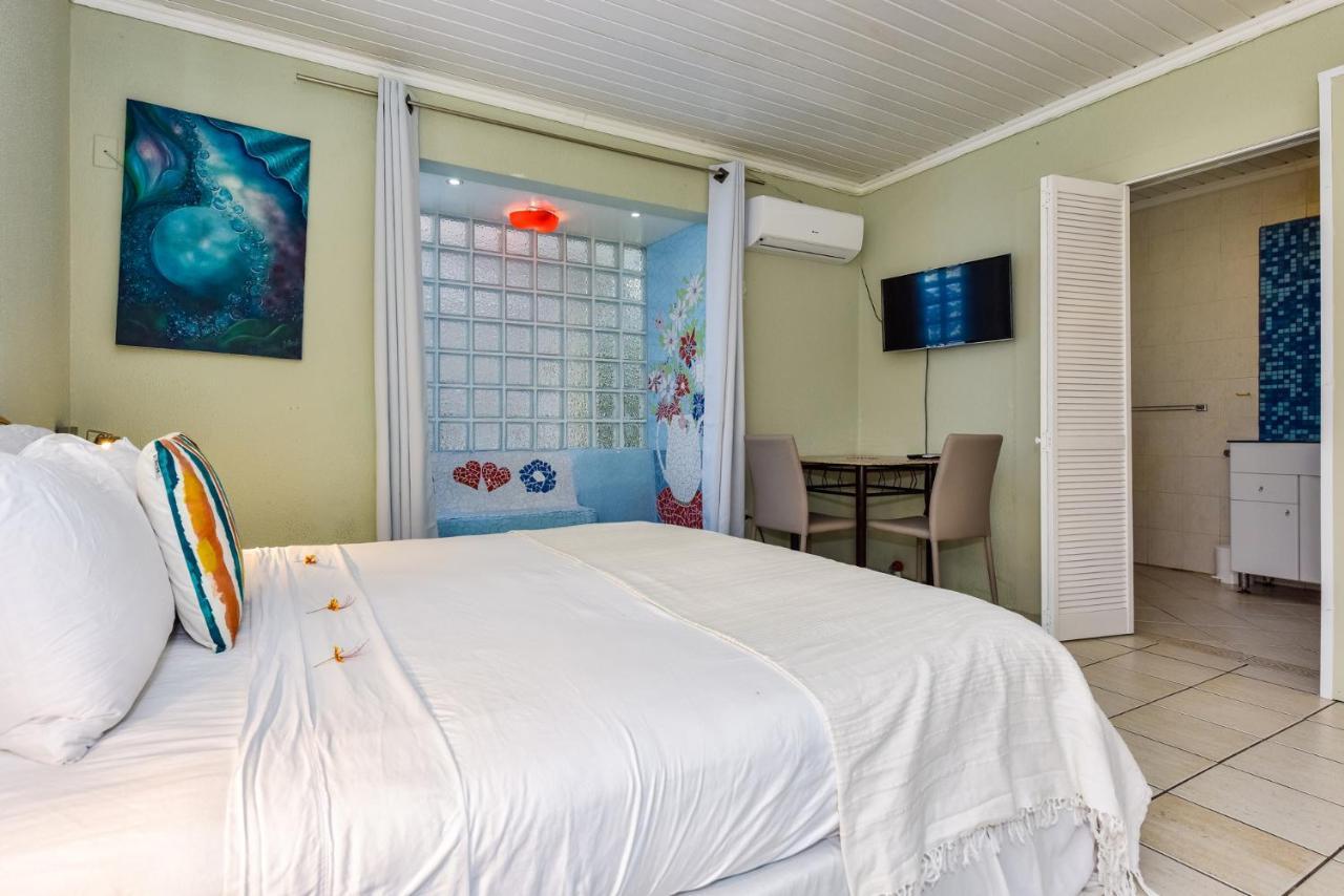 Sunflower Villa Studios Palm Beach Kültér fotó